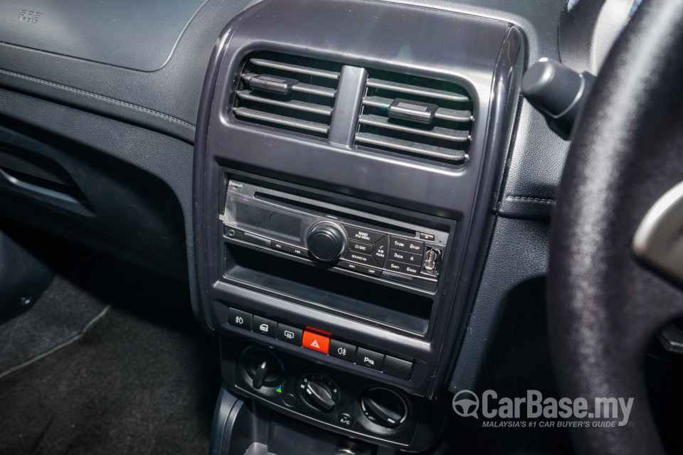 Proton Saga P2-13A (2016) Interior