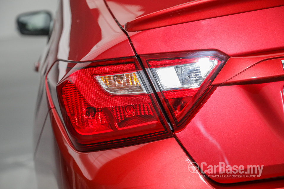 Proton Saga P2-13A Facelift (2019) Exterior