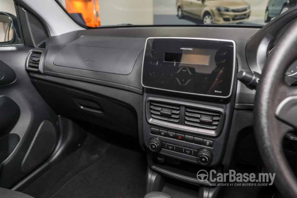 Proton Saga P2-13A MC2 (2022) Interior