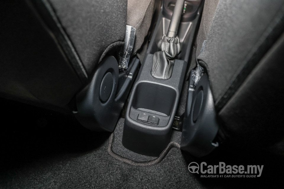 Proton Saga P2-13A MC2 (2022) Interior