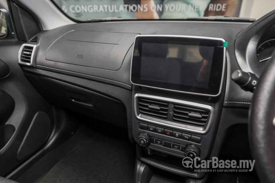 Proton Saga P2-13A MC2 (2022) Interior