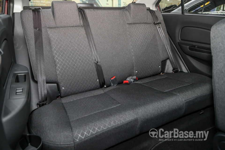 Proton Saga P2-13A MC2 (2022) Interior