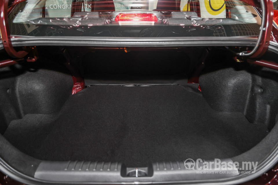 Proton Saga P2-13A MC2 (2022) Interior