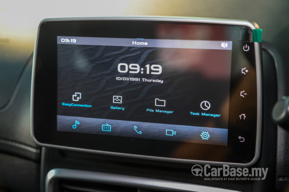 Proton Saga P2-13A MC2 (2022) Interior