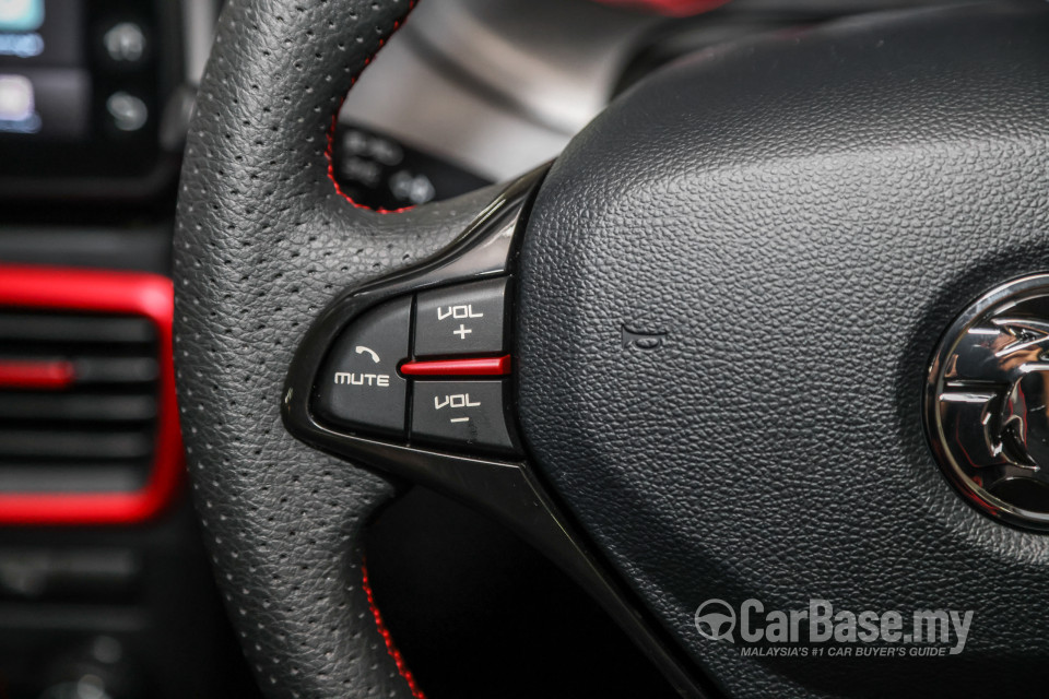 Proton Saga P2-13A MC2 (2022) Interior
