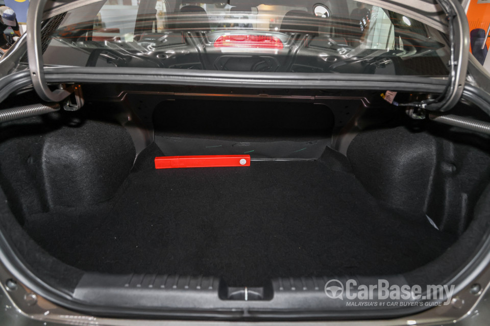 Proton Saga P2-13A MC2 (2022) Interior
