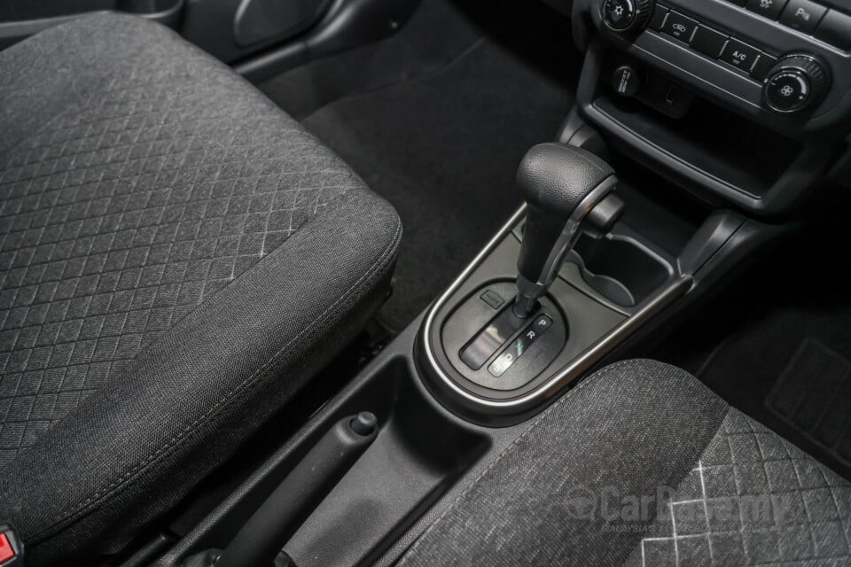 Proton Saga P2-13A MC2 (2022) Interior