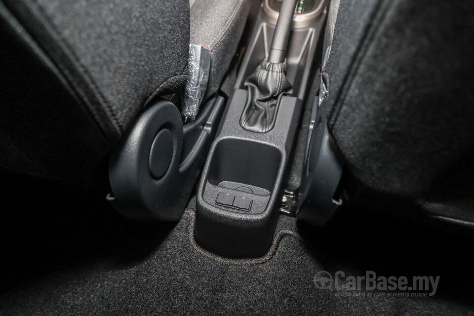Proton Saga P2-13A MC2 (2022) Interior