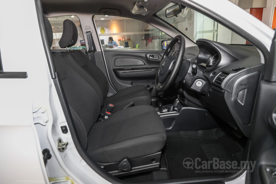 Proton Saga P2-13A MC2 (2022) Interior