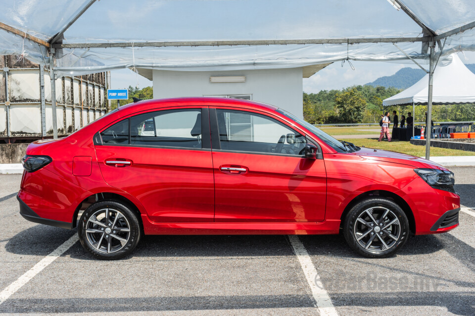 Proton Saga P2-14A (2025) Exterior