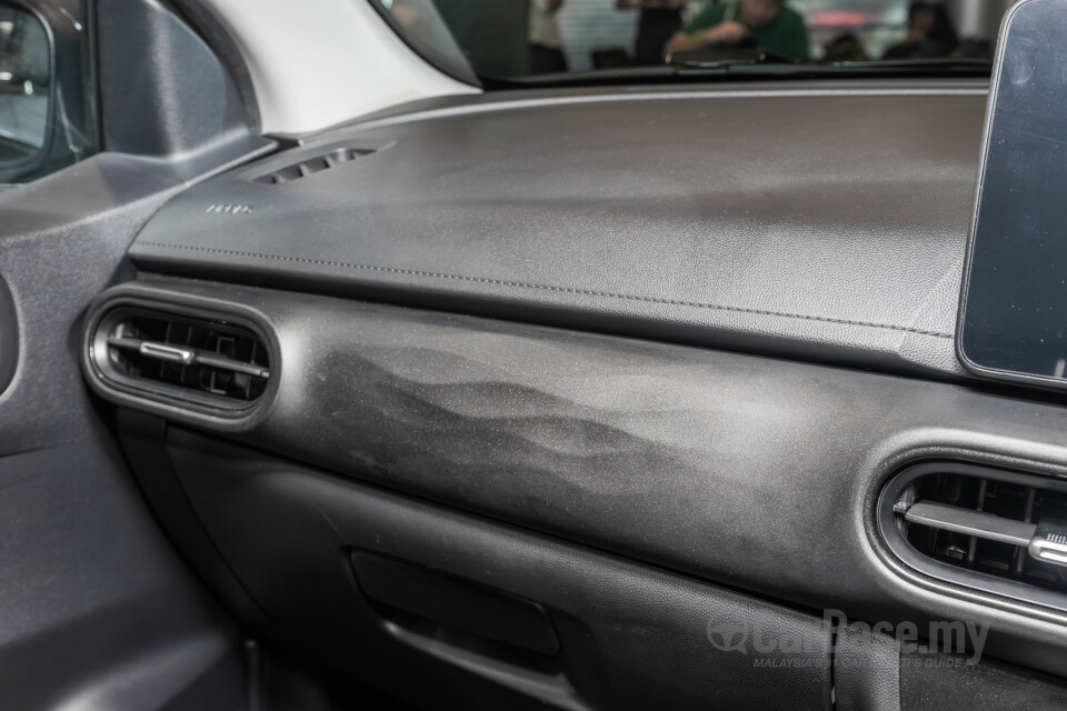 Proton Saga P2-14A (2025) Interior
