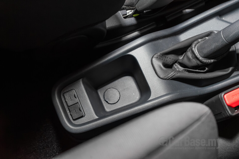 Proton Saga P2-14A (2025) Interior