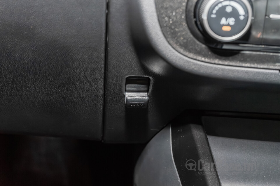 Proton Saga P2-14A (2025) Interior