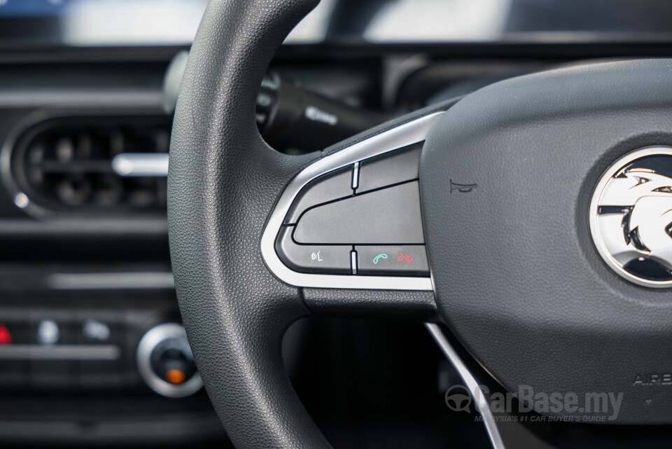 Proton Saga P2-14A (2025) Interior