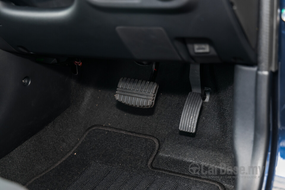 Proton Saga P2-14A (2025) Interior