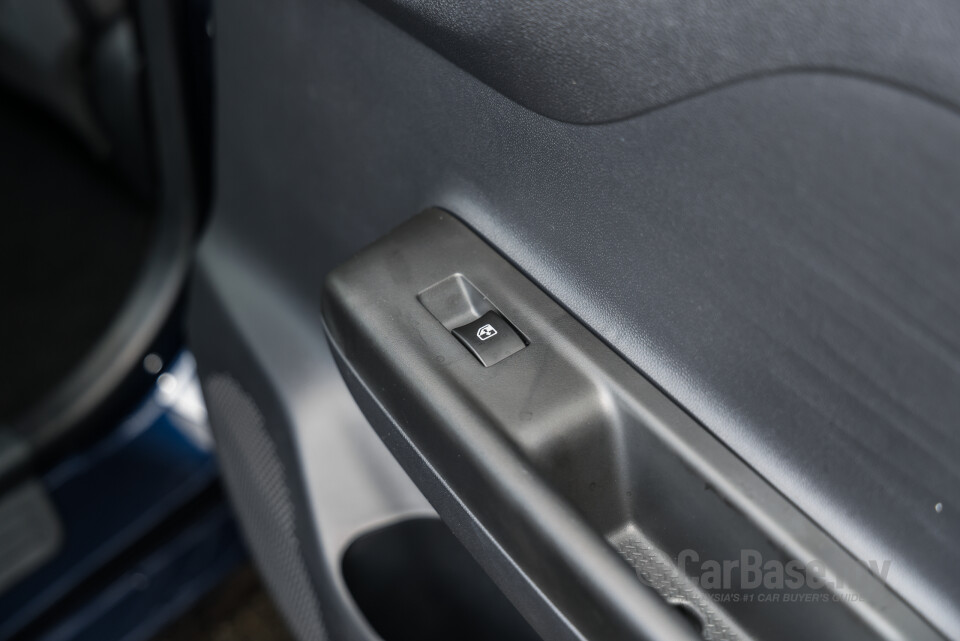 Proton Saga P2-14A (2025) Interior