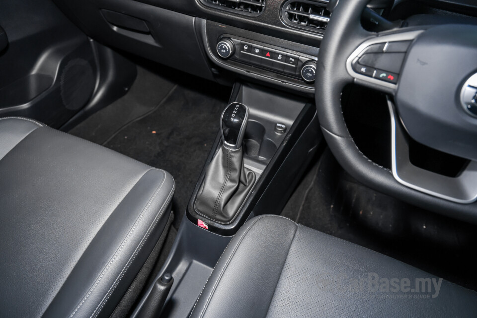 Proton Saga P2-14A (2025) Interior