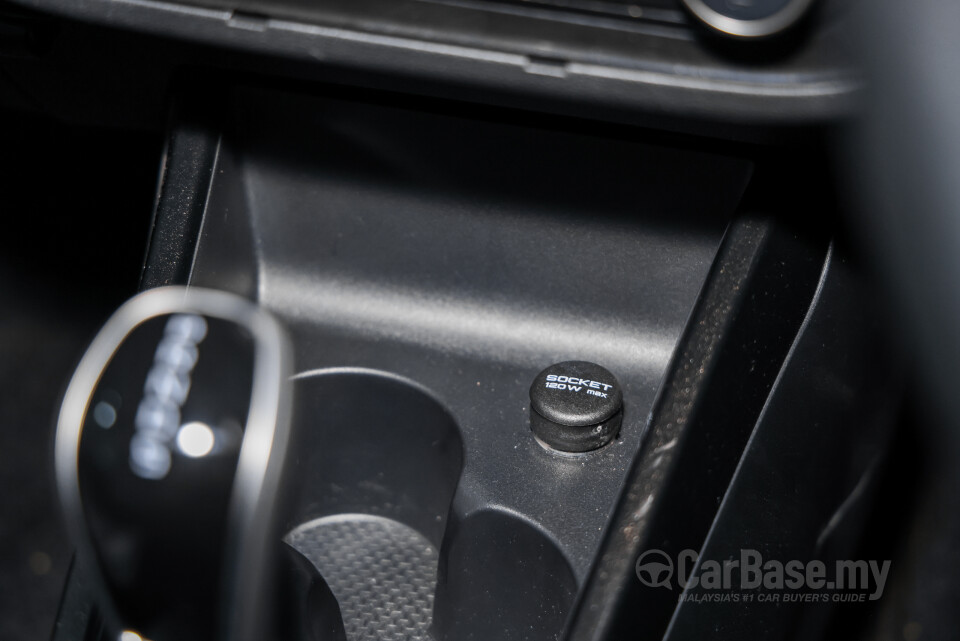 Proton Saga P2-14A (2025) Interior