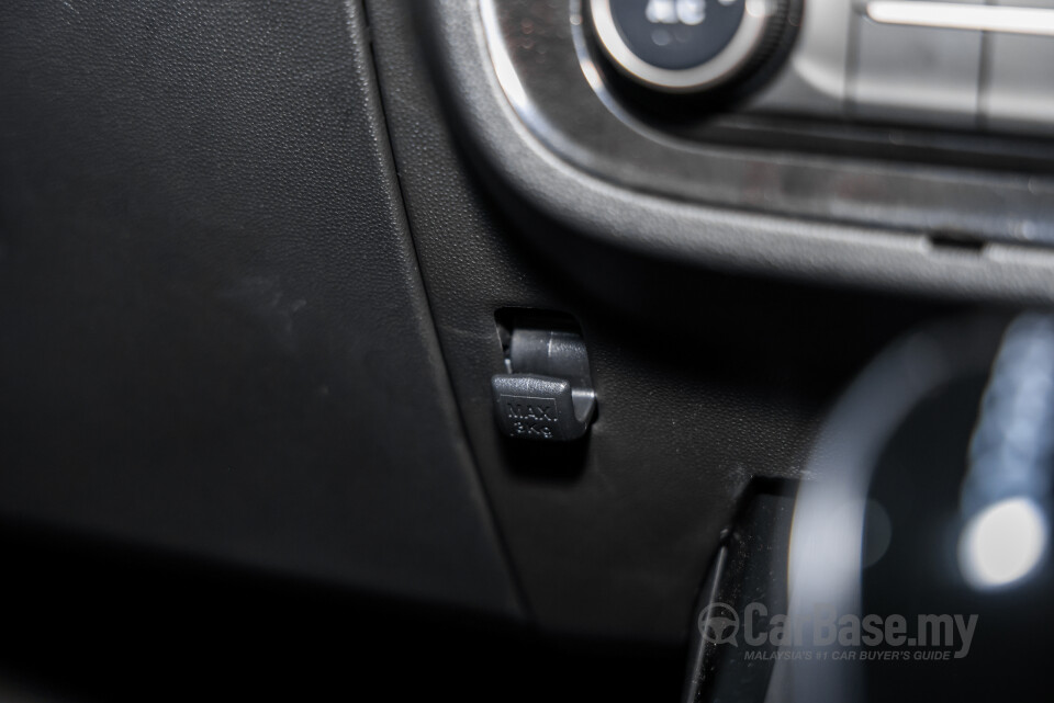 Proton Saga P2-14A (2025) Interior