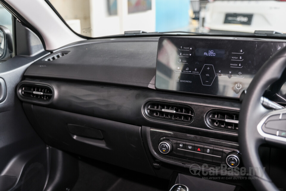 Proton Saga P2-14A (2025) Interior