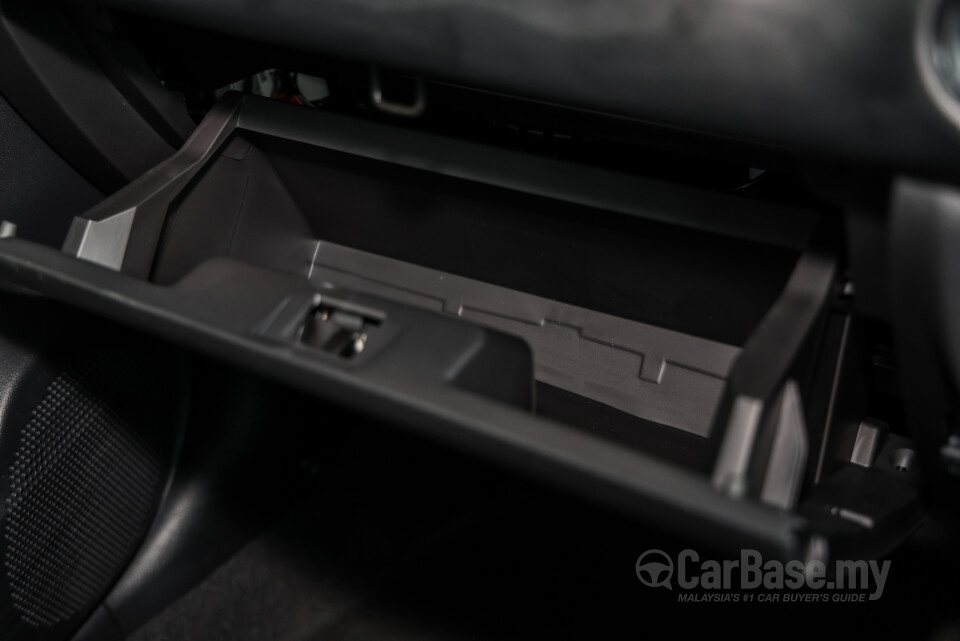 Proton Saga P2-14A (2025) Interior