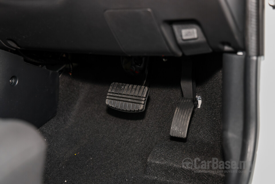 Proton Saga P2-14A (2025) Interior