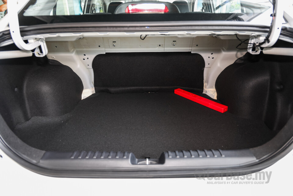 Proton Saga P2-14A (2025) Interior