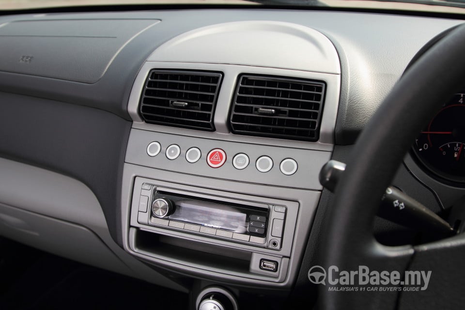 Proton Persona Mk1 Facelift (2010) Interior