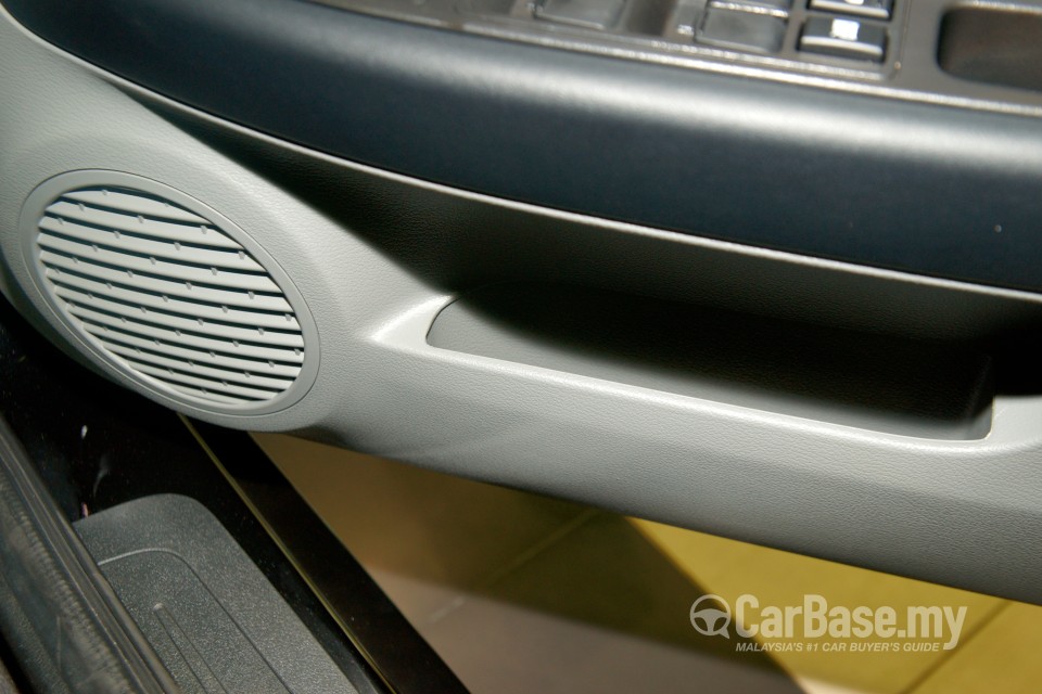 Proton Persona Mk1 Facelift (2010) Interior