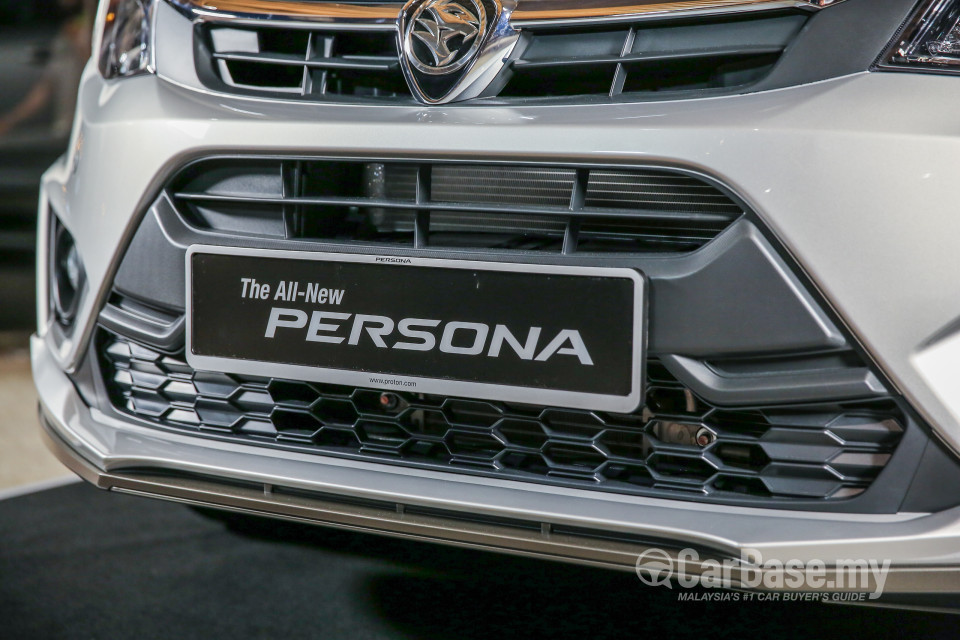 Proton Persona P2-21A (2016) Exterior