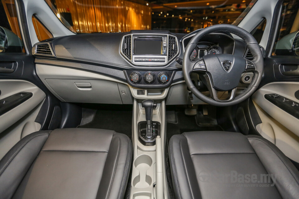 Kia Stinger CK (2018) Interior