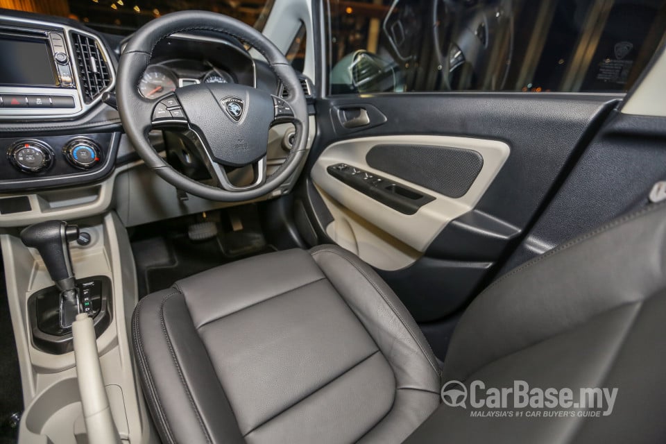 Proton Persona P2-21A (2016) Interior