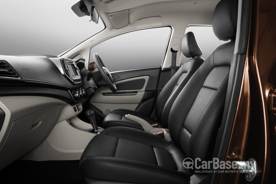 Proton Persona P2-21A (2016) Interior