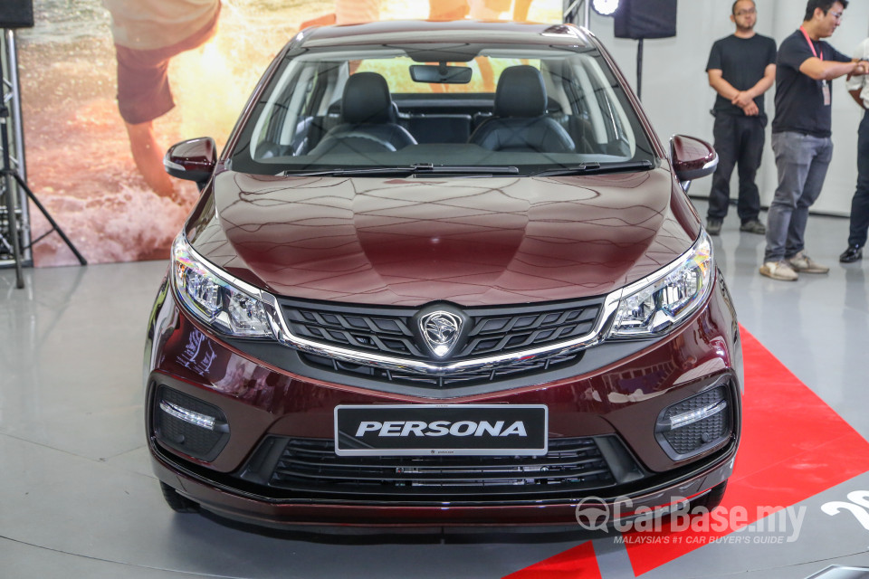 Proton Persona P2-21A MC1 (2019) Exterior