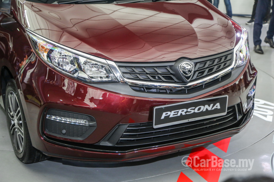Proton Persona P2-21A MC1 (2019) Exterior