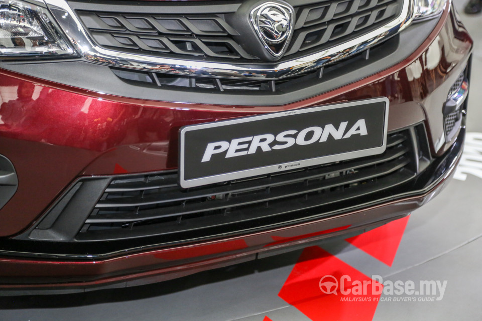 Proton Persona P2-21A MC1 (2019) Exterior