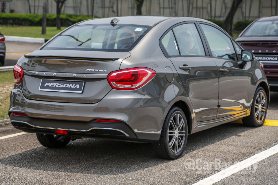 Proton Persona P2-21A MC1 (2019) Exterior
