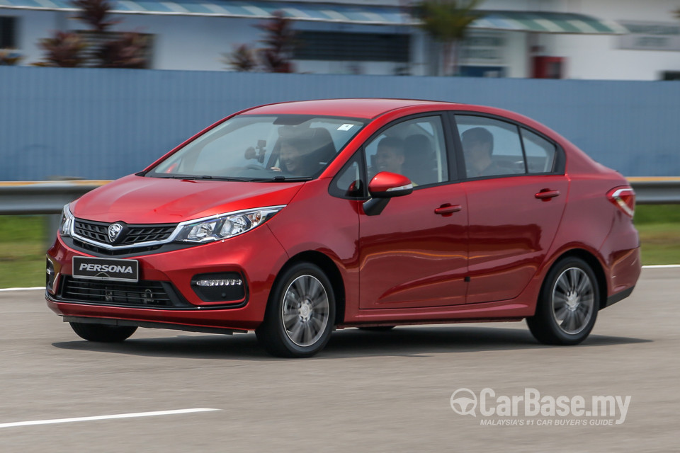 Proton Persona P2-21A MC1 (2019) Exterior