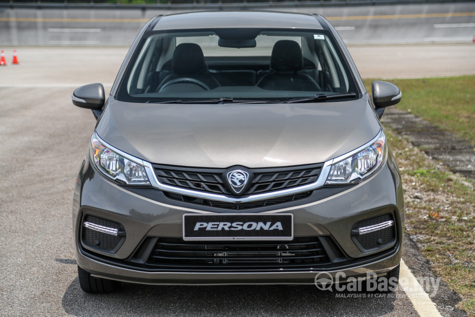 Proton Persona P2-21A MC1 (2019) Exterior