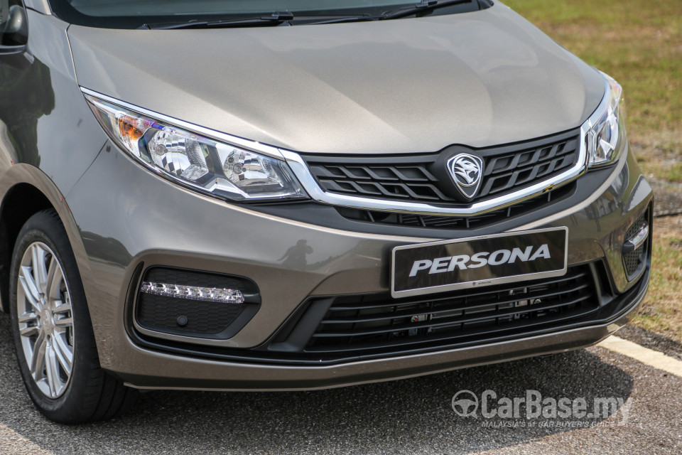 Proton Persona P2-21A MC1 (2019) Exterior