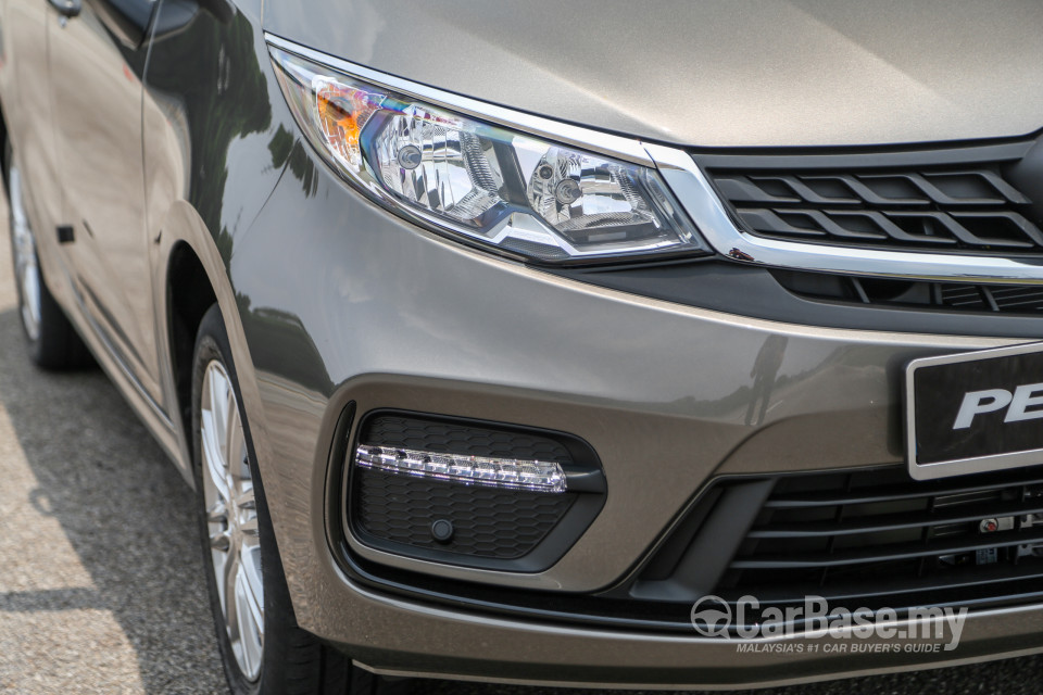 Proton Persona P2-21A MC1 (2019) Exterior
