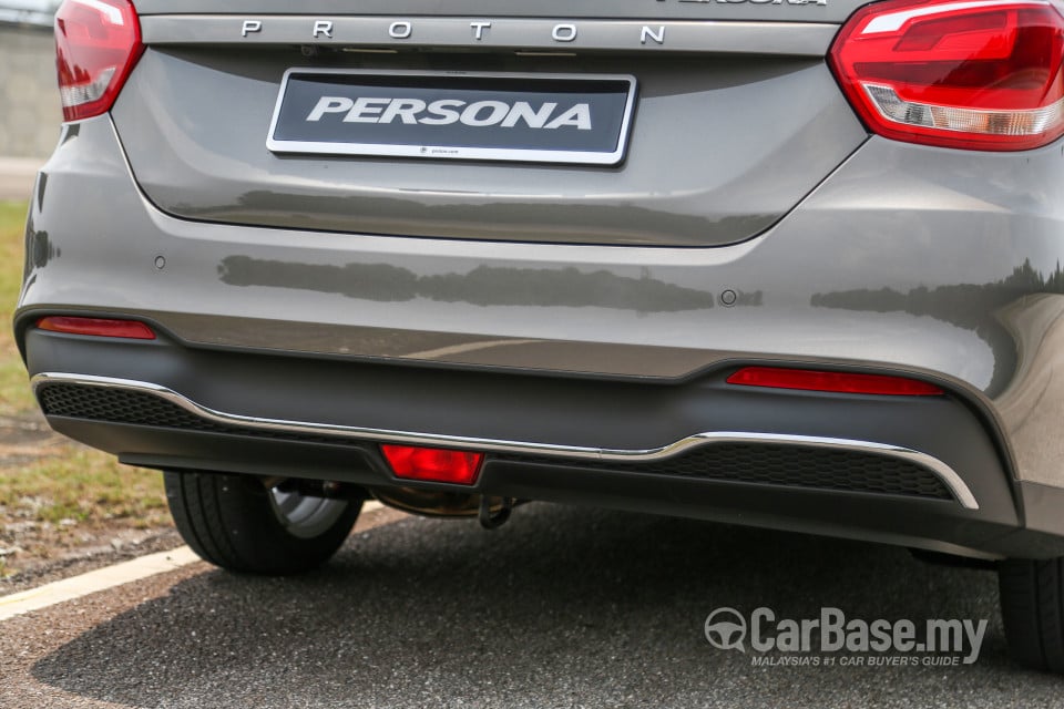 Proton Persona P2-21A MC1 (2019) Exterior