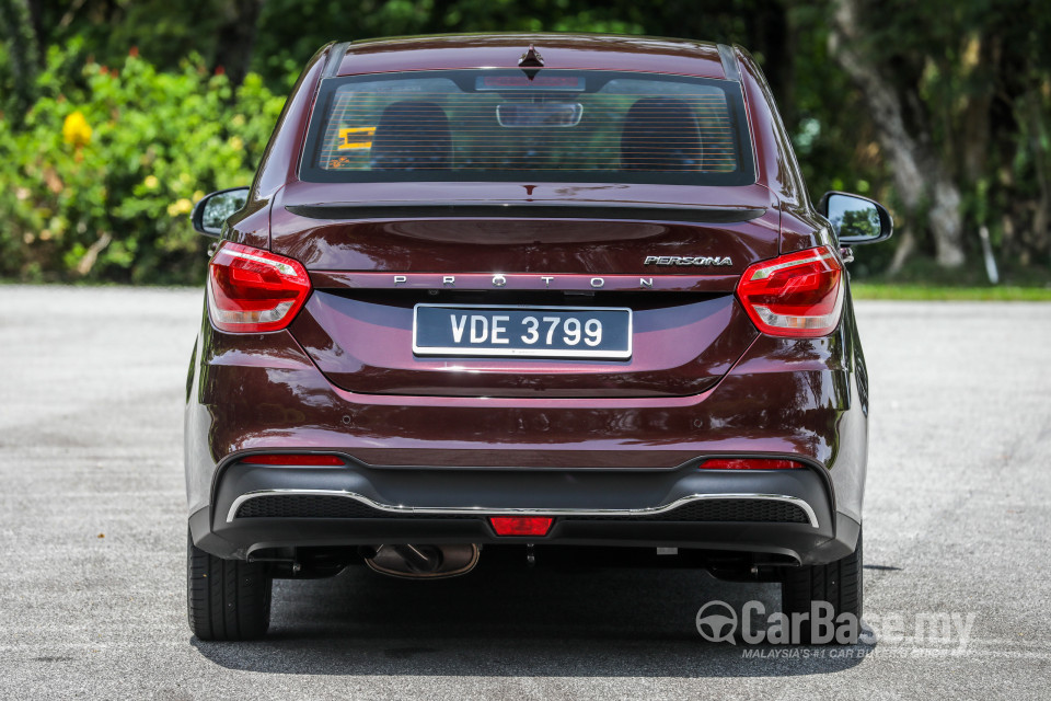 Proton Persona P2-21A MC1 (2019) Exterior