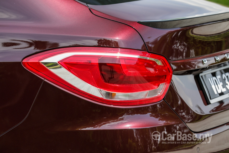 Proton Persona P2-21A MC1 (2019) Exterior