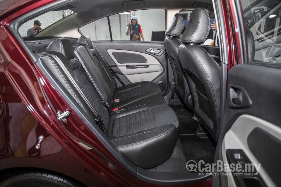 Proton Persona P2-21A MC1 (2019) Interior