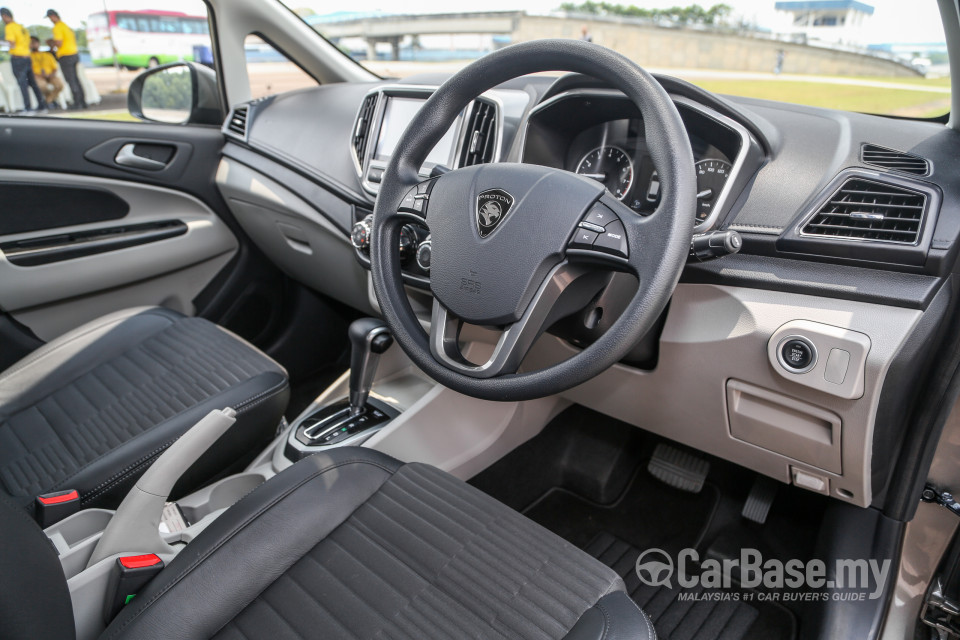 Proton Persona P2-21A MC1 (2019) Interior