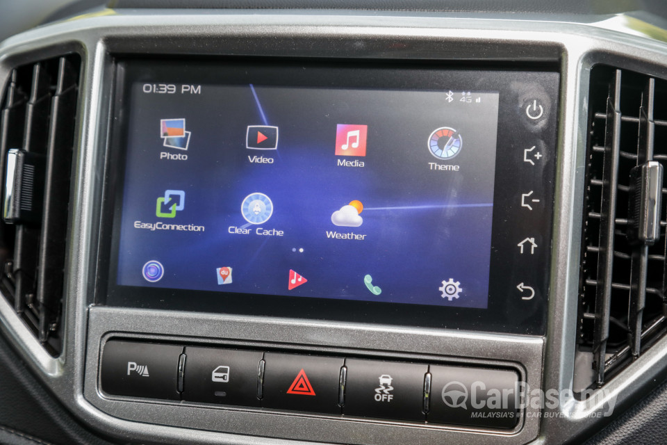 Proton Persona P2-21A MC1 (2019) Interior