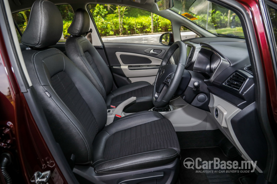 Proton Persona P2-21A MC1 (2019) Interior