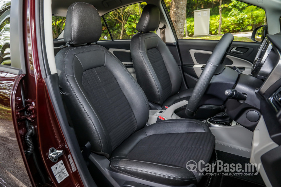 Proton Persona P2-21A MC1 (2019) Interior