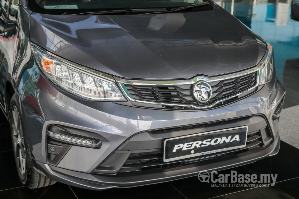 Proton Persona P2-21A MC2 (2021) Exterior